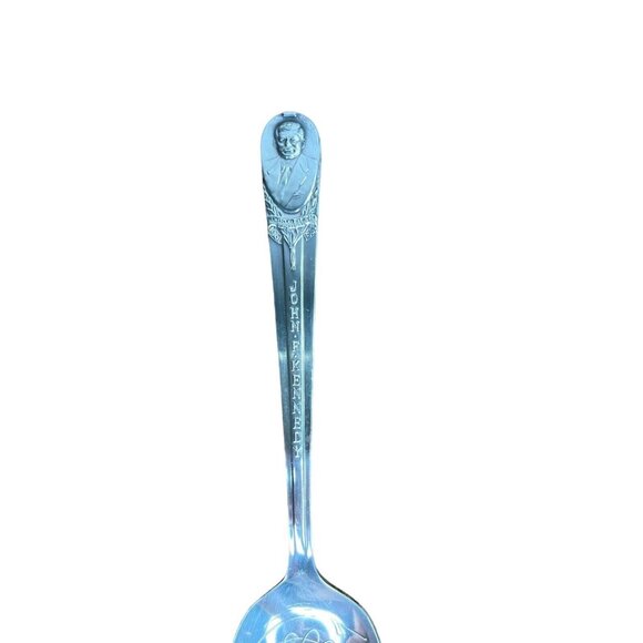 Vintage Wm. Rogers Presidential Commemorative Spoon John F Kennedy Silver Plate - Picture 3 of 7